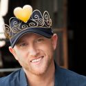 Poise Counts: Cole Swindell to Serve as Celebrity Judge for 2017 Miss America Competition